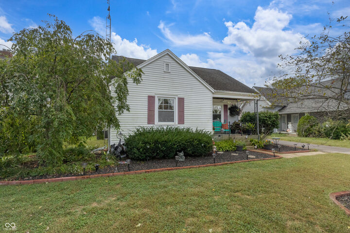 Property Photo:  1419 25th Street  IN 47201