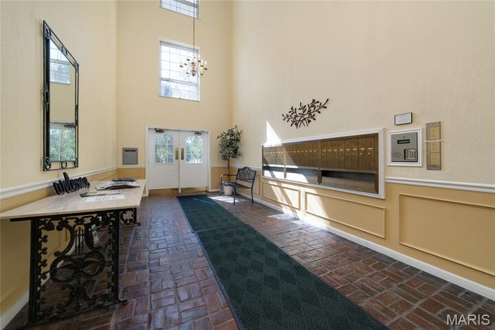 Property Photo: 15593 Bedford Forge Drive 6 MO 63017