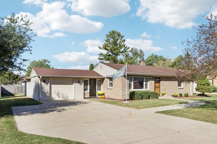 2830 Oregon St  Mount Pleasant WI 53405 photo