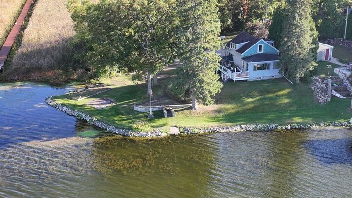 Property Photo: 6616 Heidelberg Cir WI 53185