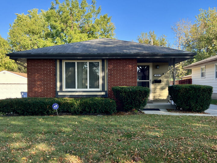 4830 N 89th St  Milwaukee WI 53225 photo