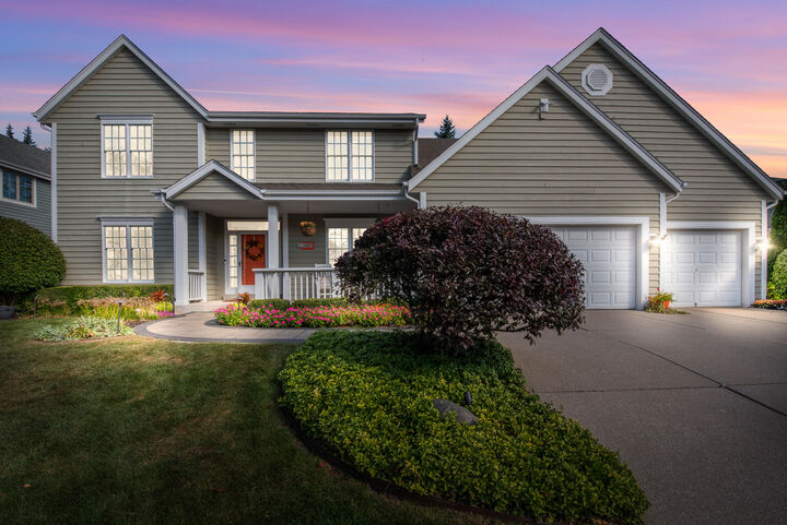 N30w6880 Lincoln Blvd  Cedarburg WI 53012 photo