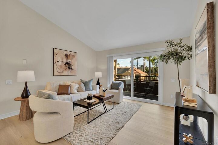 15267 Maturin Dr 17  San Diego CA 92127 photo