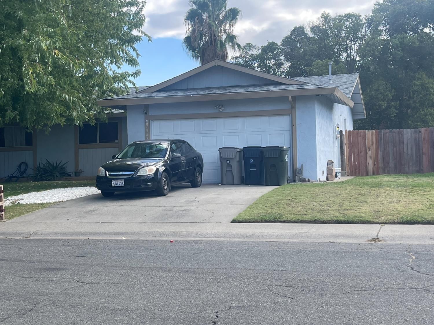 Property Photo: 7948 Grandstaff Drive CA 95823