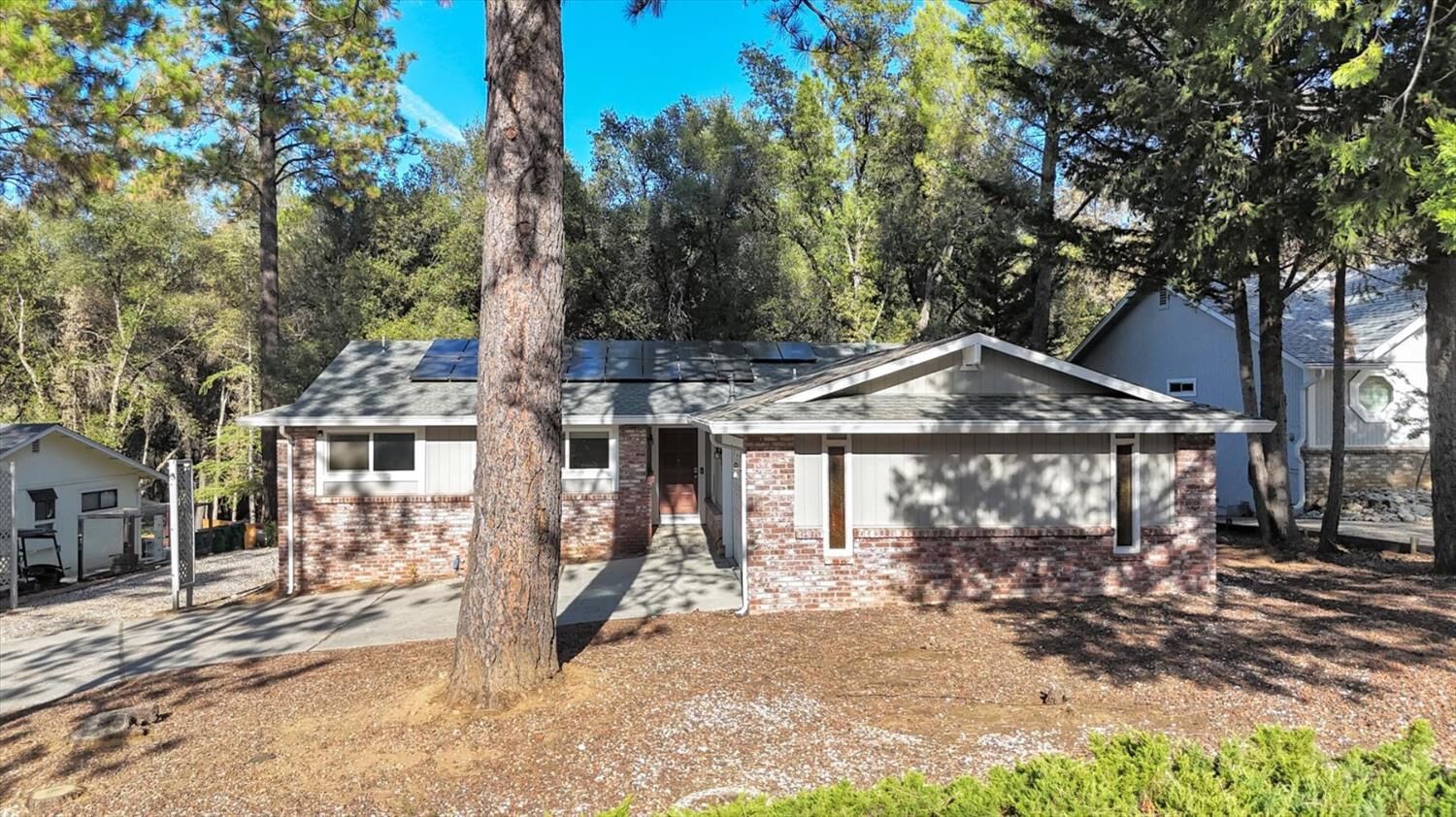 Property Photo: 12739 Roadrunner Drive CA 95946