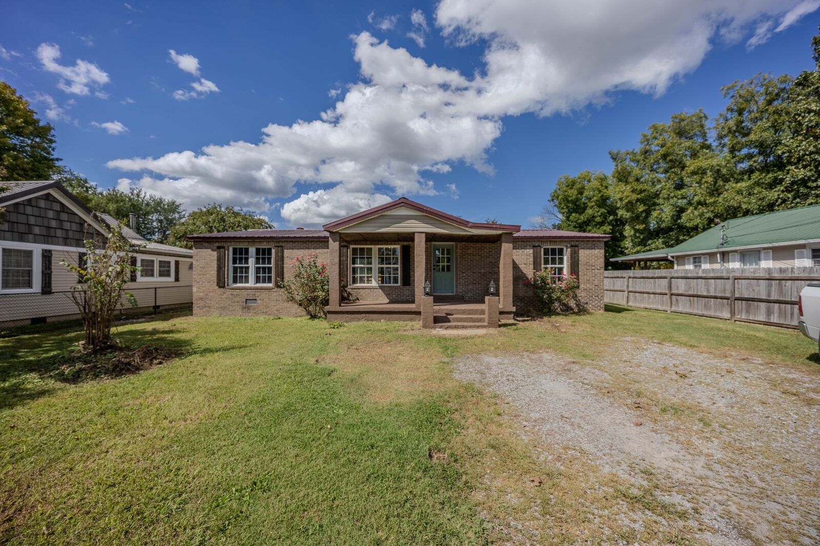 Property Photo:  509 E Grizzard St  TN 37388 