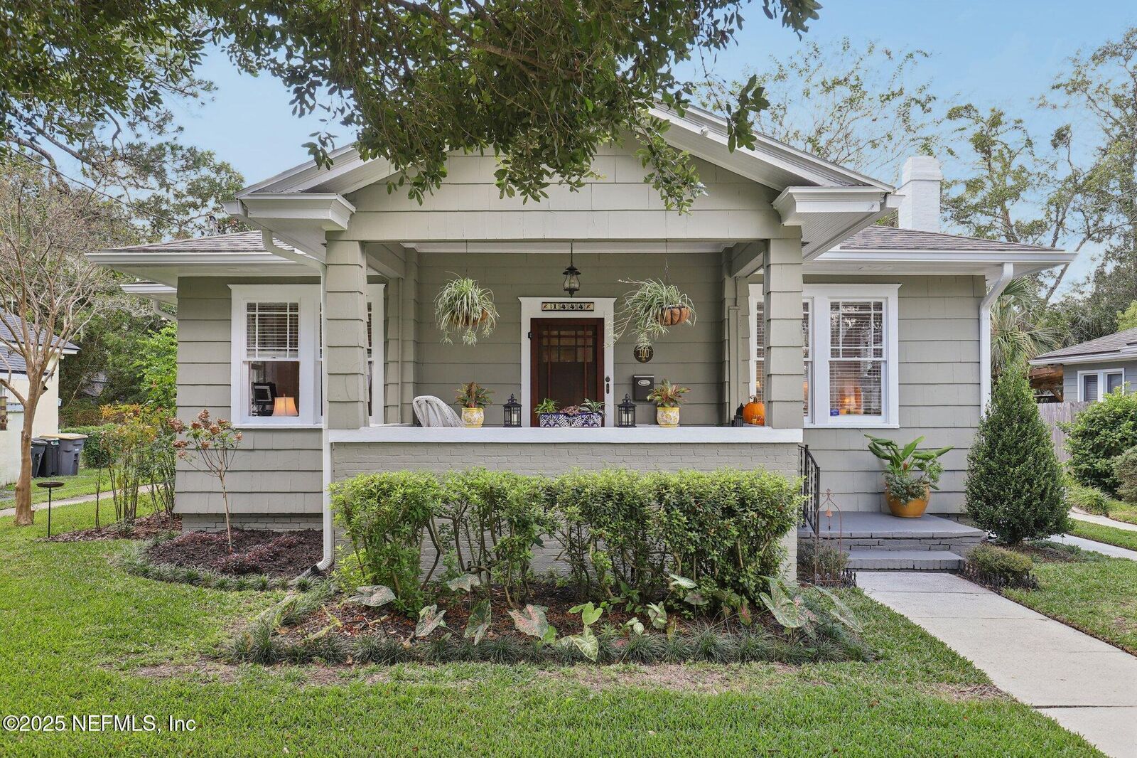 Property Photo: 1444 Talbot Avenue FL 32205