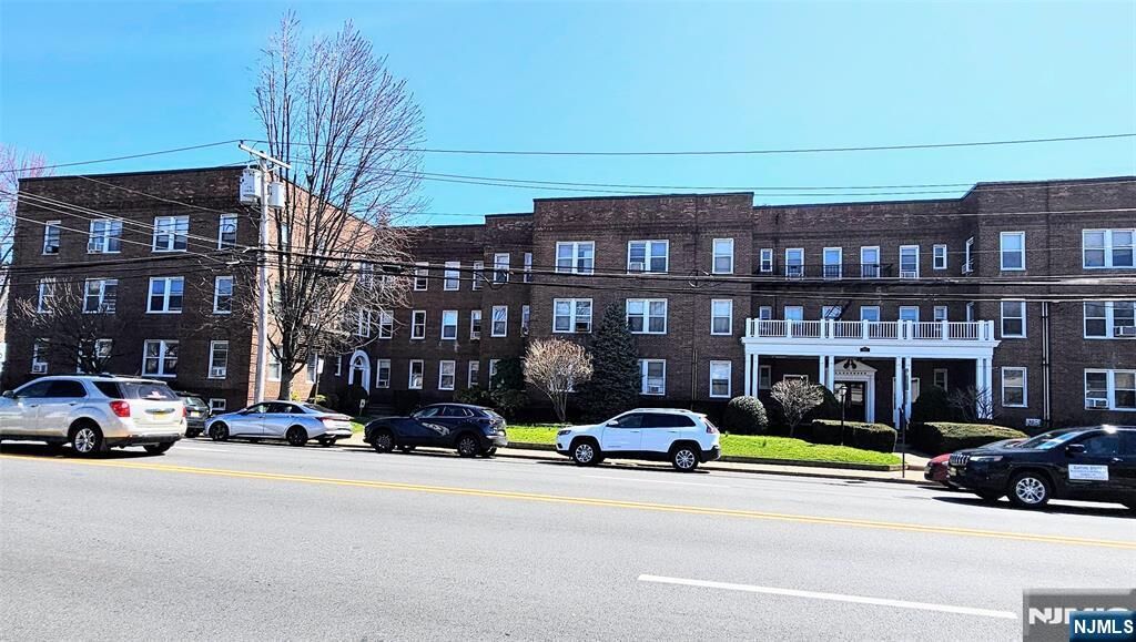 Property Photo:  975-995 Teaneck  NJ 07666