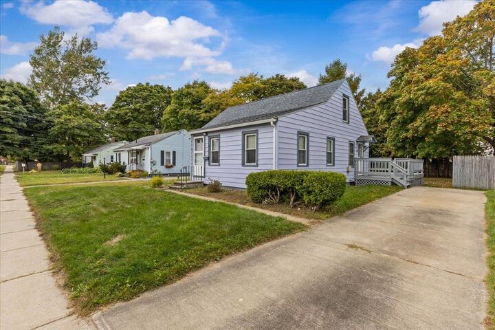 Property Photo: 32 Birch Court VT 05408
