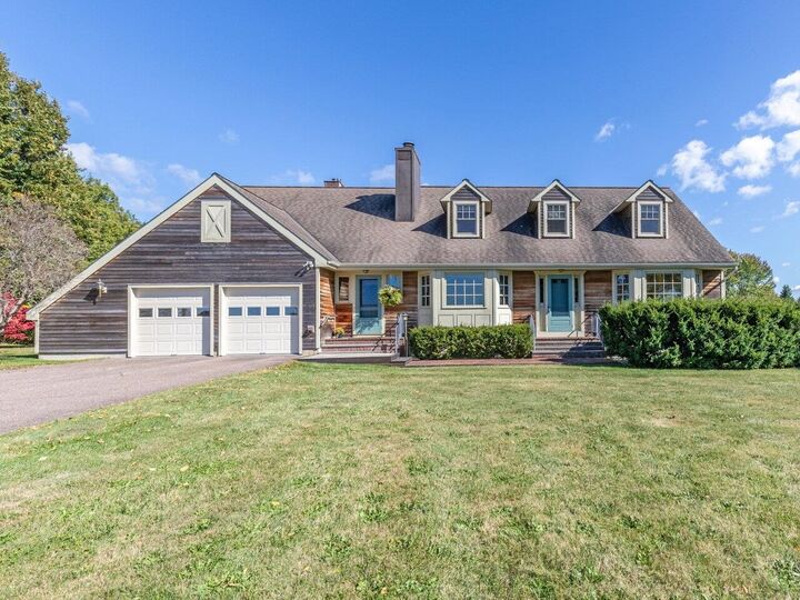 Property Photo: 5283 Dorset Street VT 05482