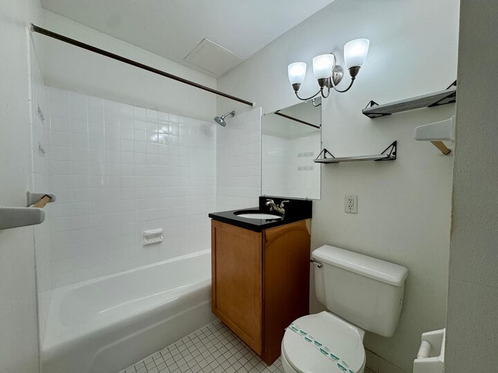 Property Photo: 3150 Excelsior Boulevard 211 MN 55416