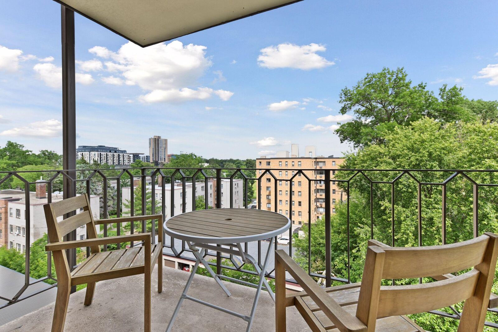 Property Photo: 3131 Excelsior Boulevard 508 MN 55416