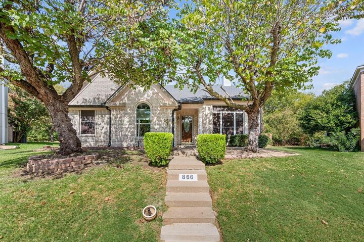 866 Sonora Lane  Grand Prairie TX 75052 photo