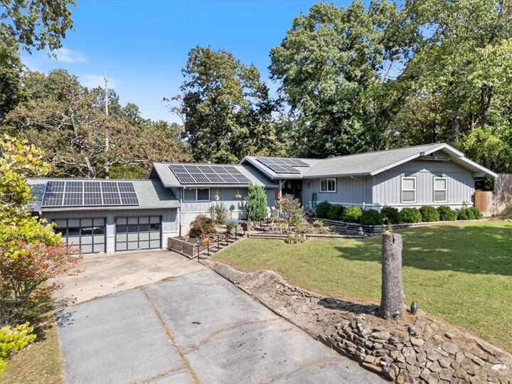 Property Photo: 14338 Fox Road AR 72756