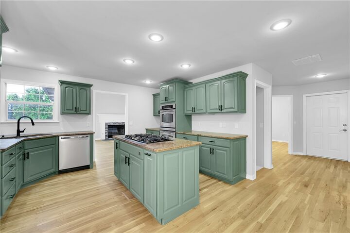 Property Photo:  1583 N Forest Heights  AR 72703 