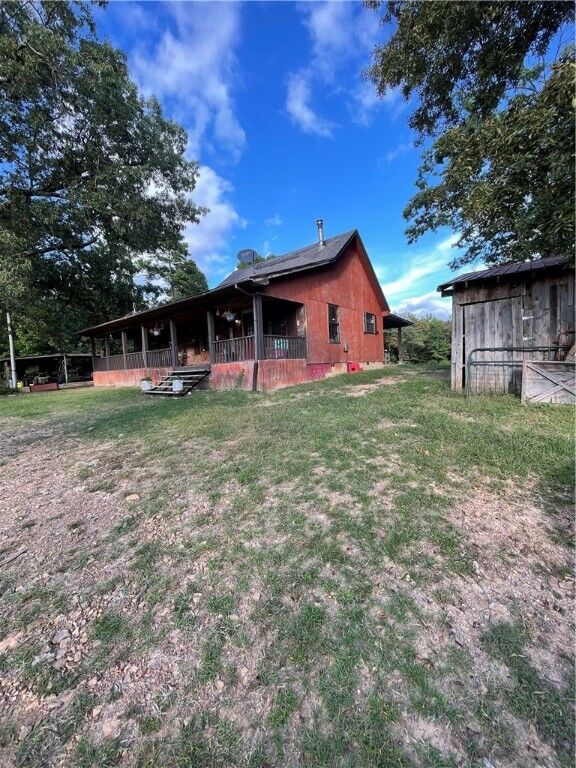 Property Photo: 695 County Road 4491 AR 72830