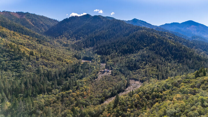 379 Savage Creek Road  Grants Pass OR 97527 photo