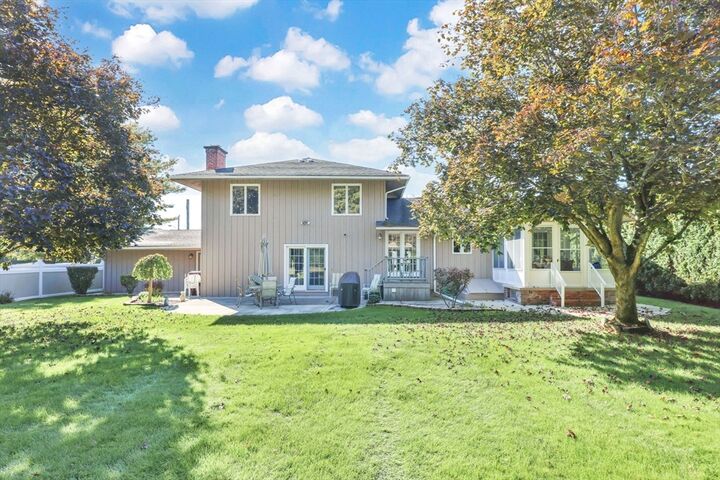 Property Photo: 105 Higher Brook Dr MA 01056