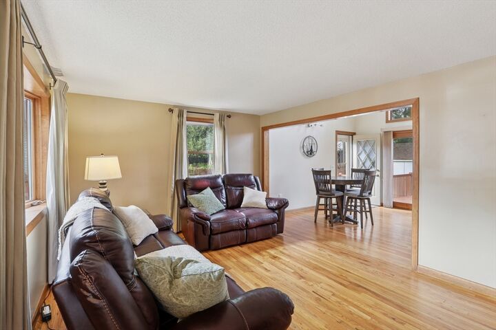 Property Photo:  28 Gargon Terrace  MA 01077 