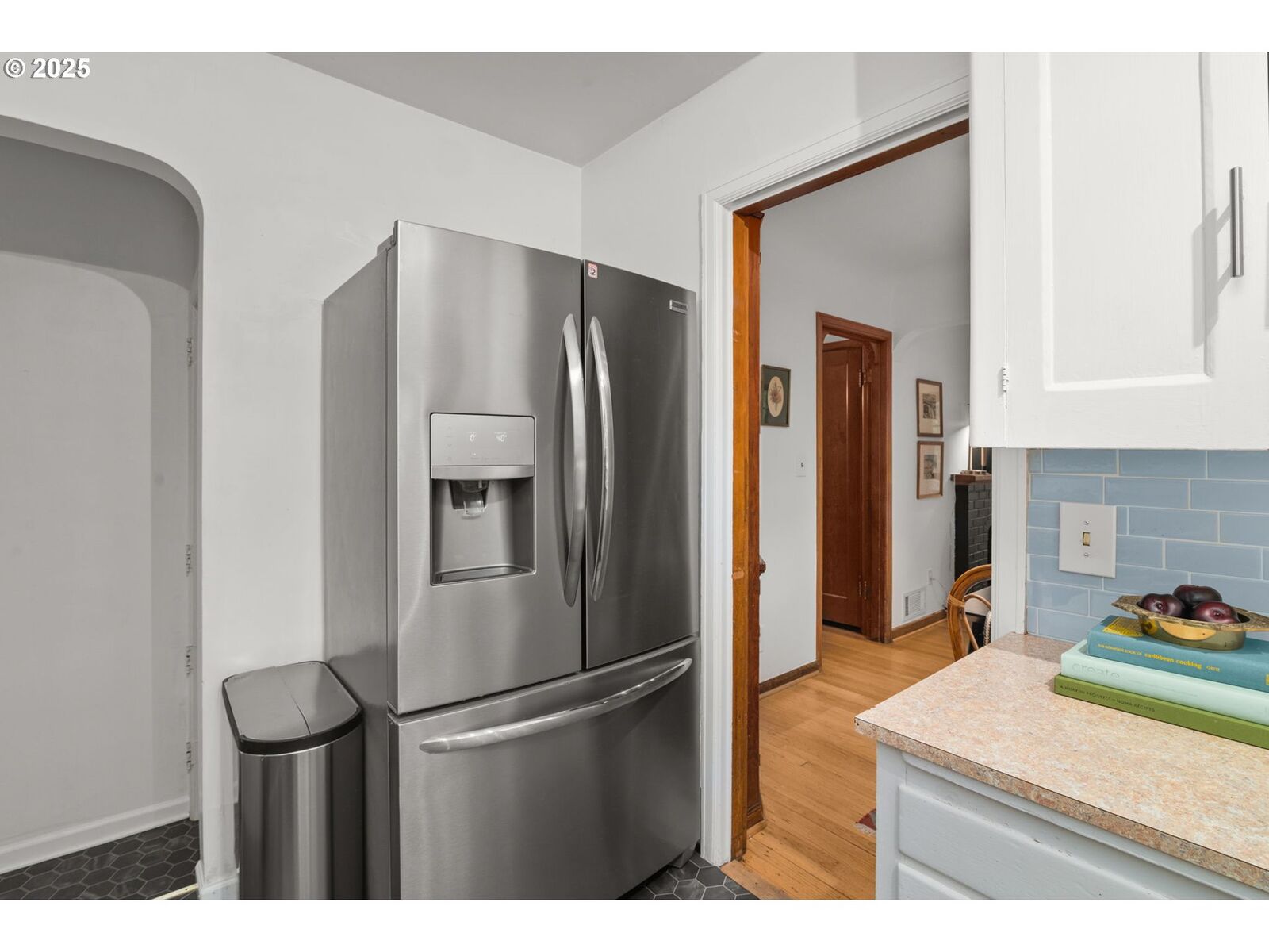 Property Photo: 2124 SE 54th Ave OR 97215