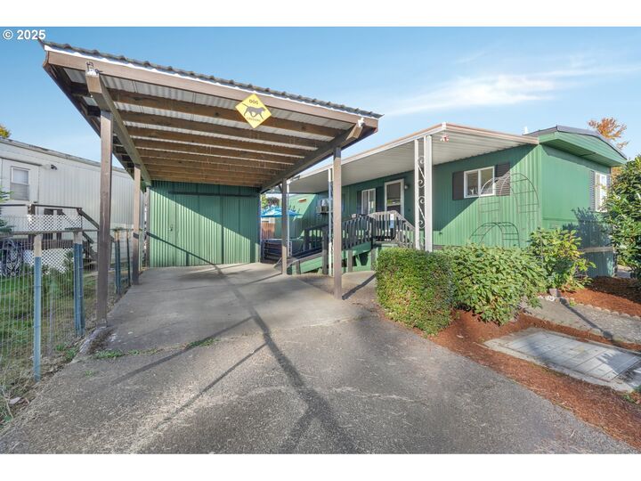 Property Photo:  5355 River Rd N 85  OR 97303 