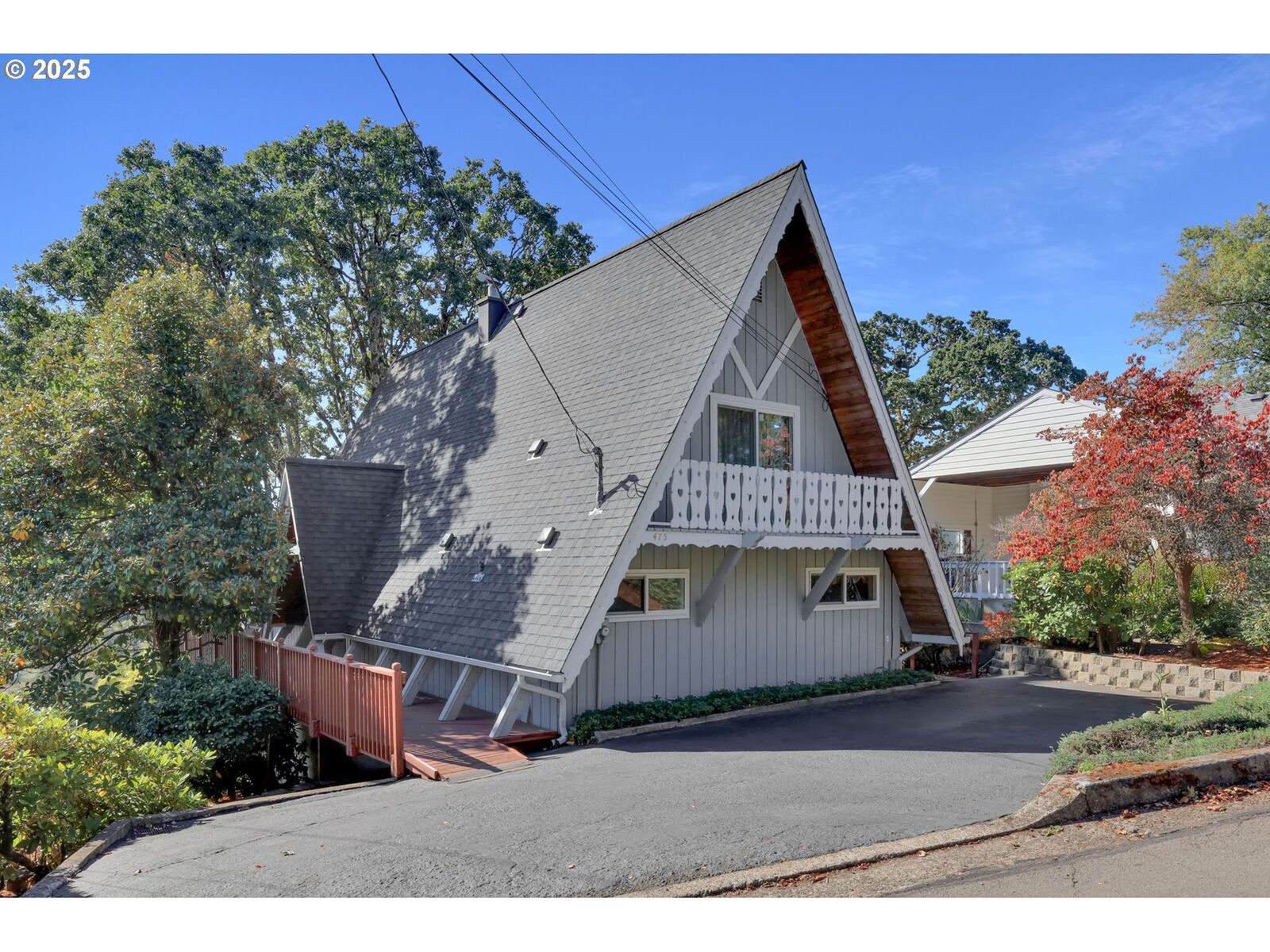 Property Photo: 475 Riverview Blvd OR 97477