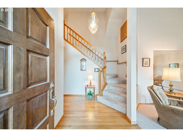 Property Photo: 15098 SW Barnsdale Dr OR 97140