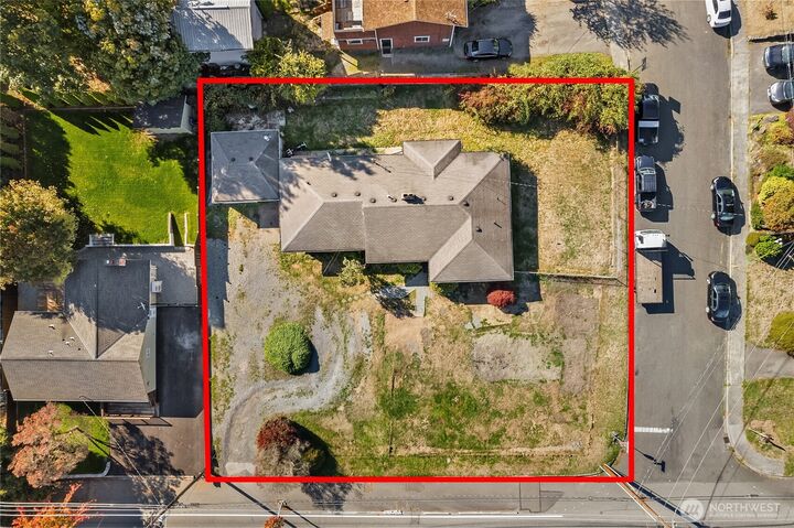 Property Photo:  23902 W 48th Avenue  WA 98043 