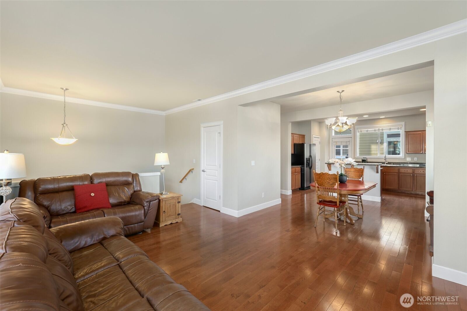 Property Photo:  142  Spruce Street  WA 98466 