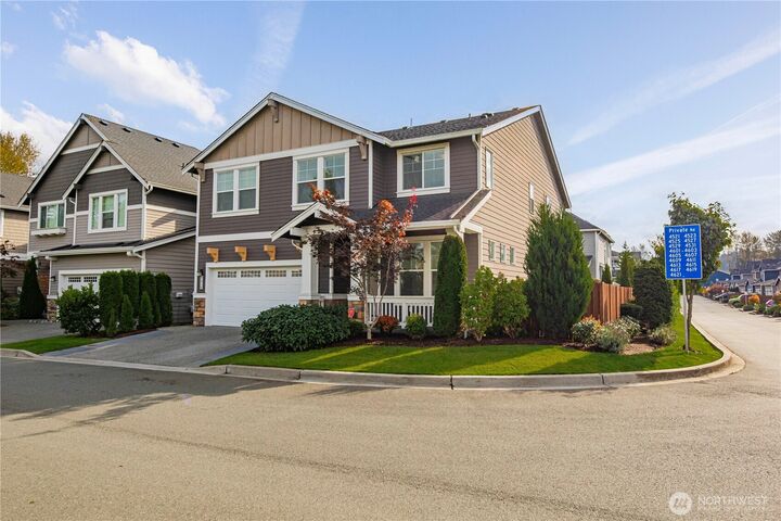 Property Photo: 3014 46th Place SE WA 98203