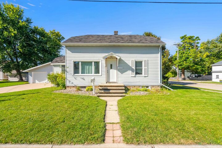 Property Photo: 1319 N Ullman Street WI 54911
