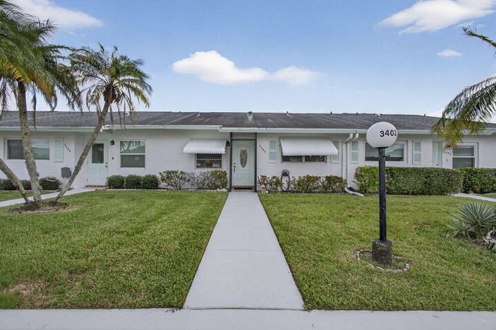 Property Photo: 3402 Theo Way FL 33417