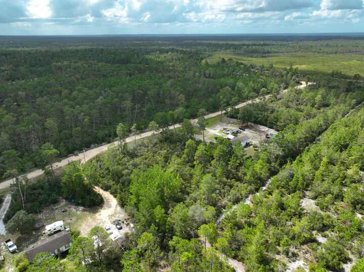 Property Photo: 108 Morningside Drive FL 32140