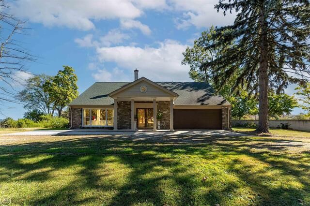Property Photo:  41466 Dequindre Road  MI 48314 