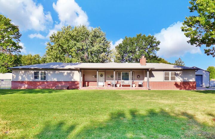 1441 S Lark Lane  Wichita KS 67209 photo