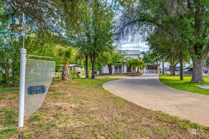 Property Photo: 1540 Loop Dr TX 76904