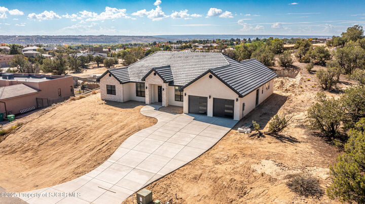Property Photo: 6511 Big Cedar Road NM 87402