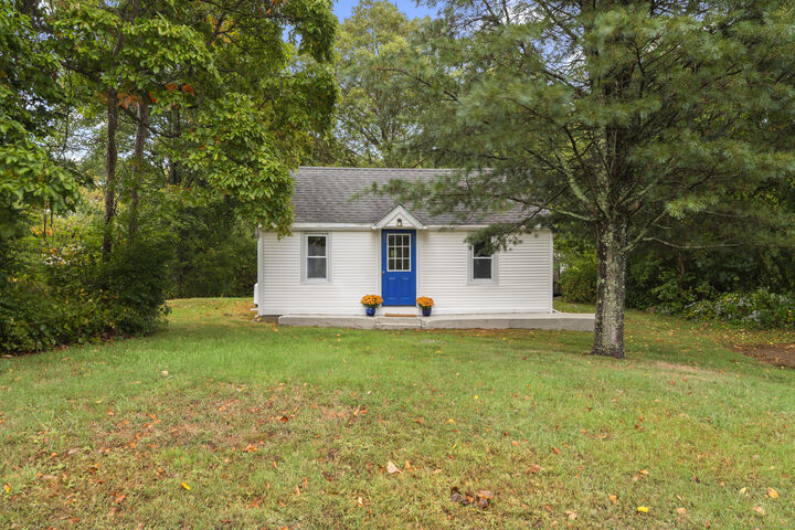 Property Photo: 127 Spithead Road CT 06385