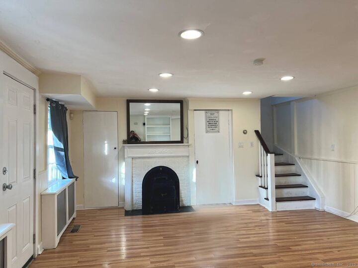 Property Photo:  694 Boston Post Road  CT 06820 