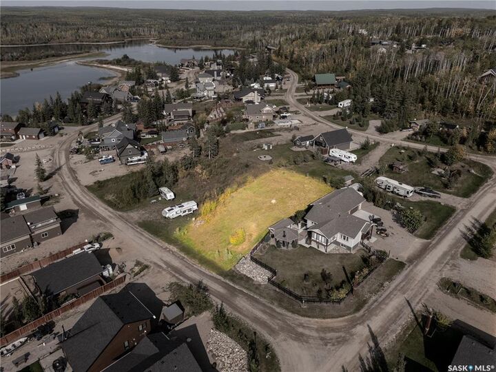 Photo de la propriété:  730 Spruce Street  SK S0M 1A0