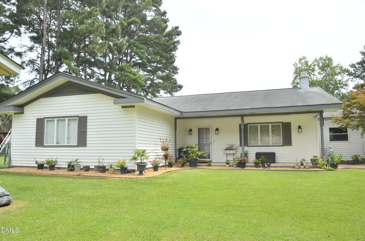 110 Circle Drive  Spring Hope NC 27882 photo