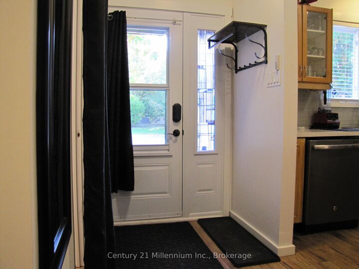 Photo de la propriété: 11 Harbour Street W 341 ON L9Y 5B4