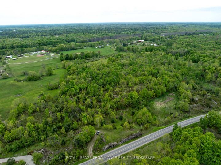 Property Photo:  1147 Long Lake Road  ON K0H 2K0 