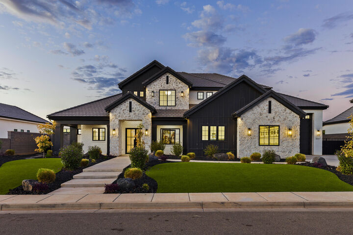 697 E Margarita Way  Washington UT 84780 photo