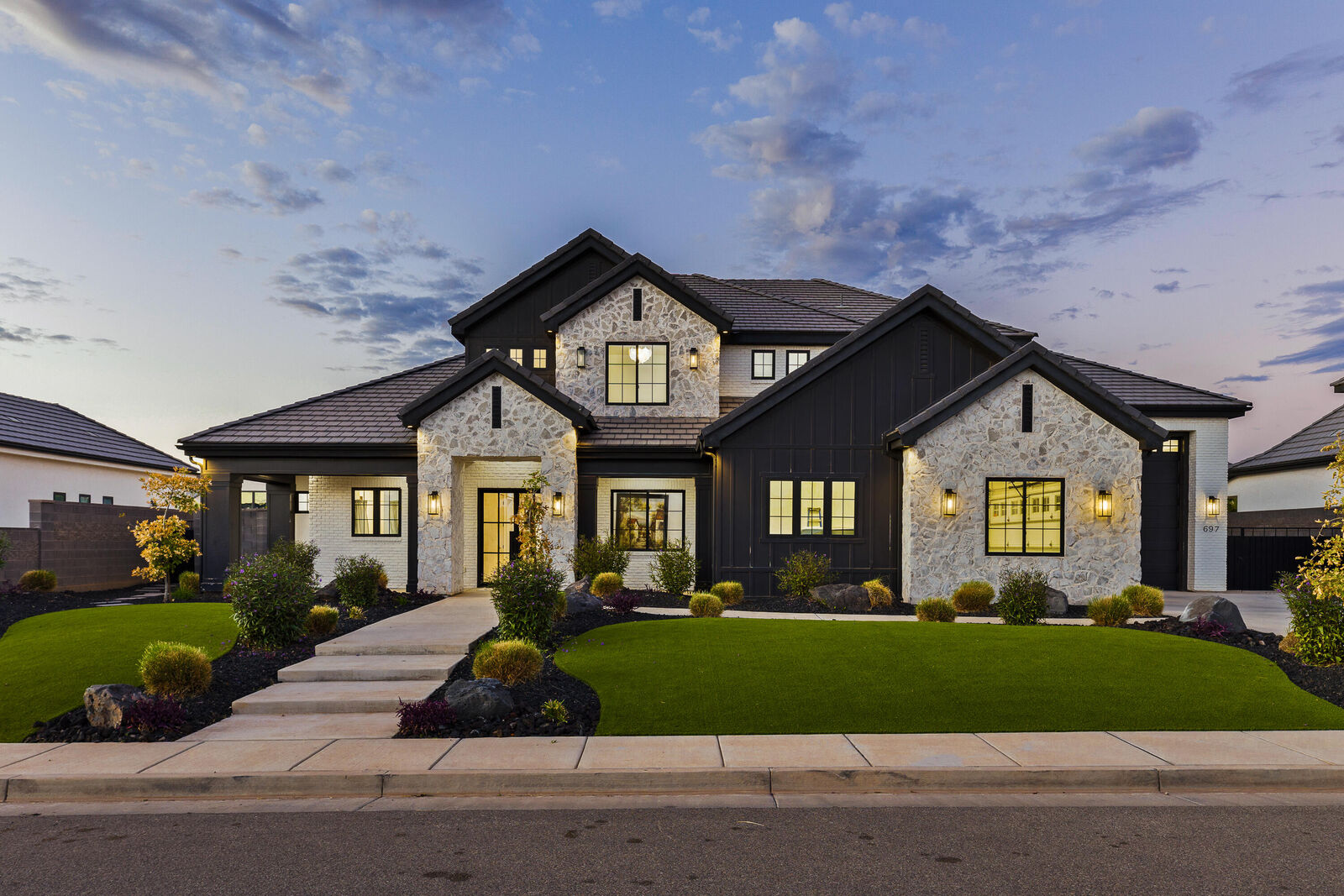 Property Photo: 697 E Margarita Way UT 84780