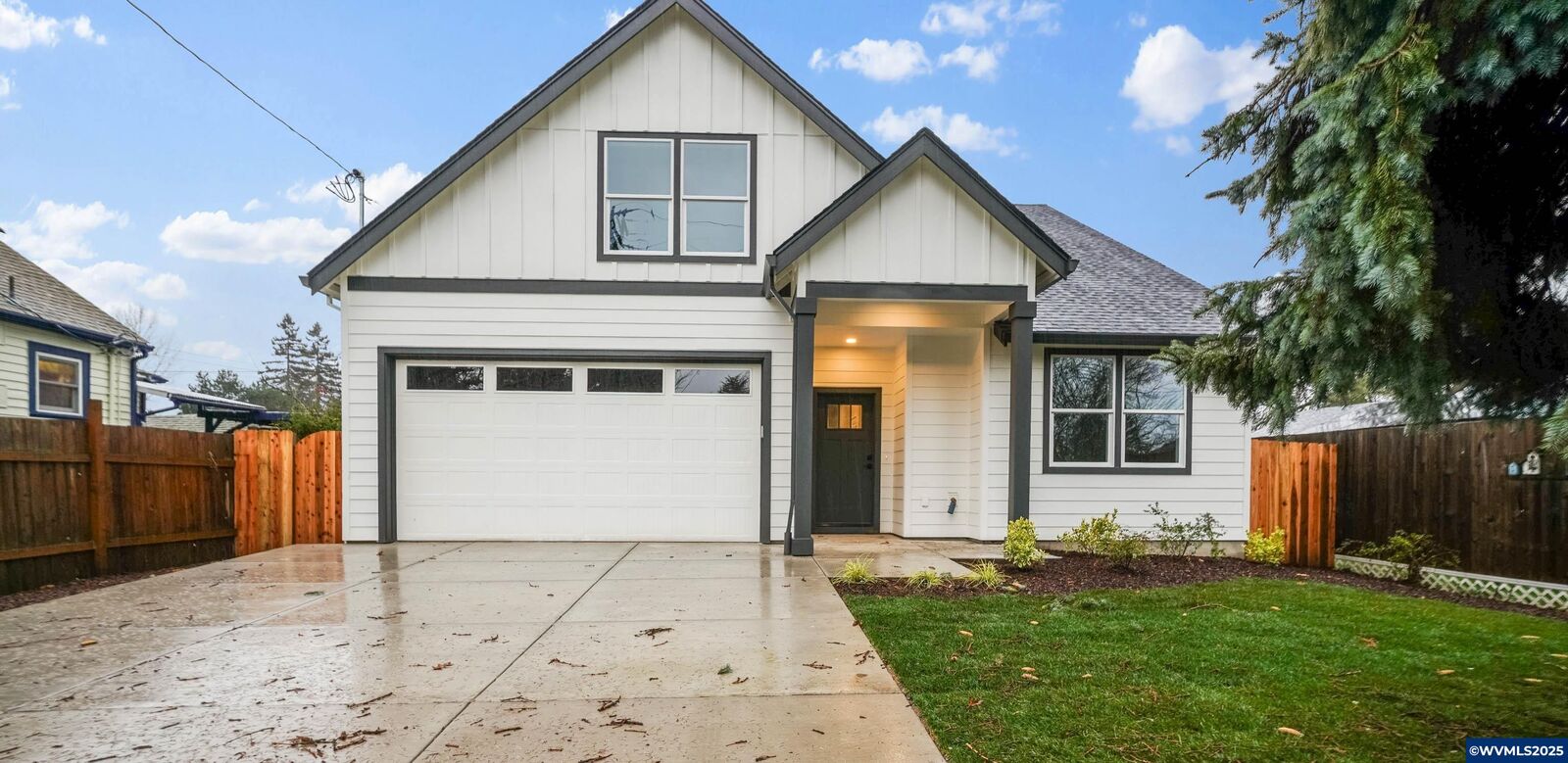 Property Photo:  1128 Norway St NE  OR 97301 