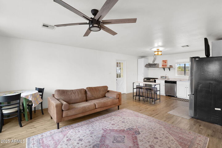 Property Photo:  2434 N 37th Way  AZ 85008 