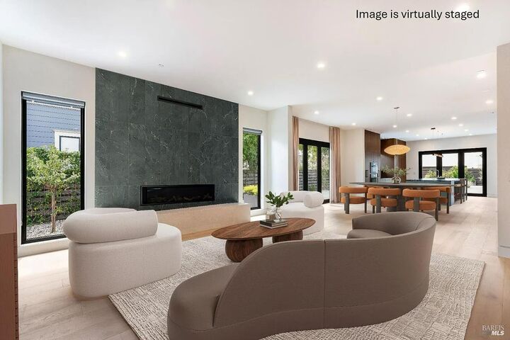 Property Photo: 983 Grove Street CA 95448