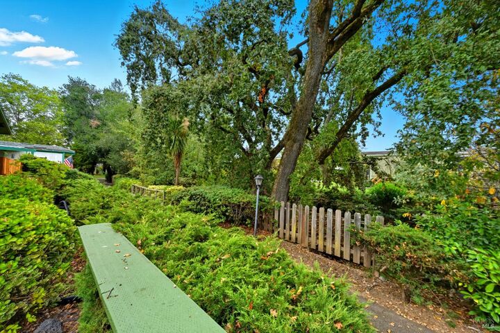 Property Photo:  164 Brookview Court  CA 95409