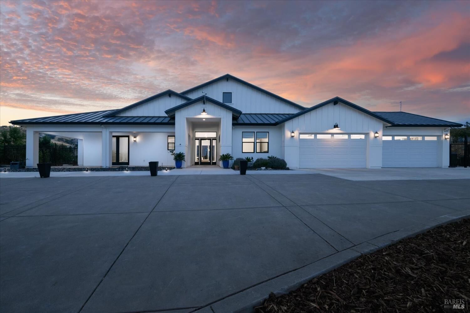 Property Photo:  7931 Linda Vista Road  CA 95688 